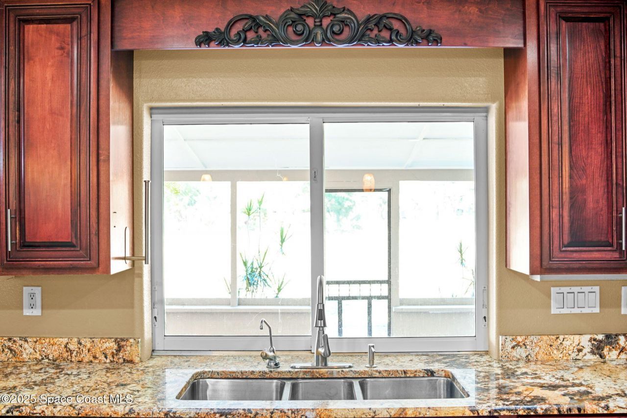 3940 Fairfax Drive , Mims, FL 32754 Photo