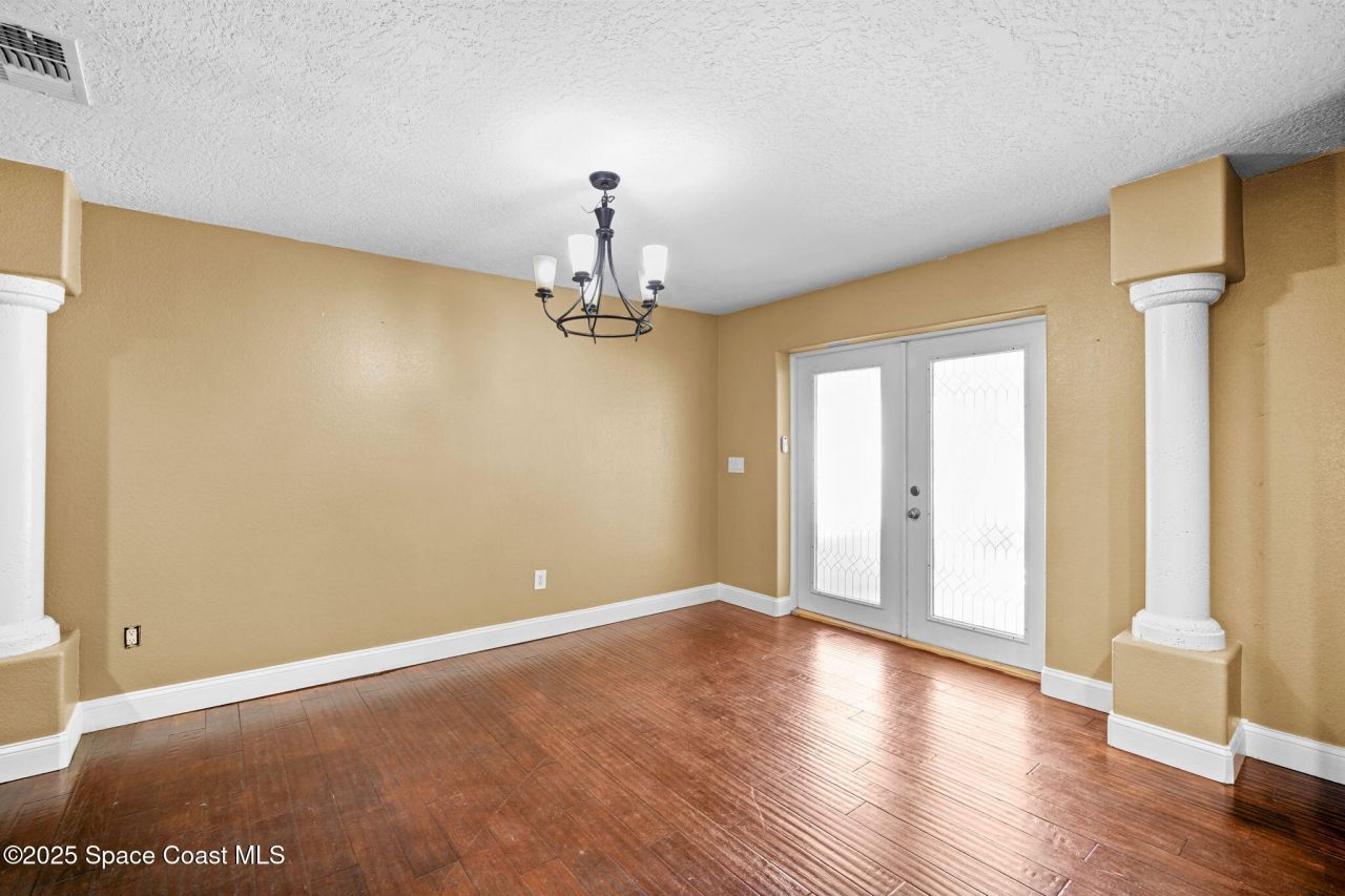 3940 Fairfax Drive , Mims, FL 32754 Photo