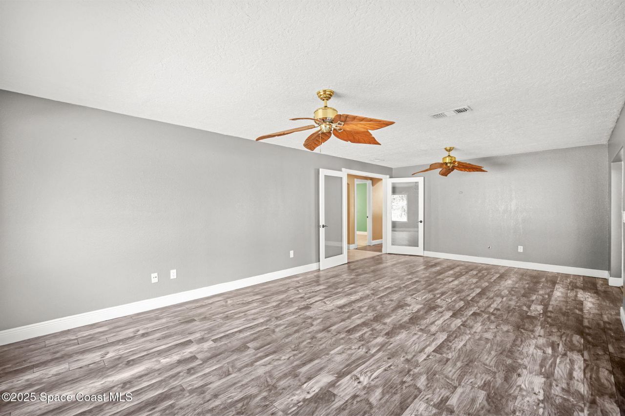 3940 Fairfax Drive , Mims, FL 32754 Photo