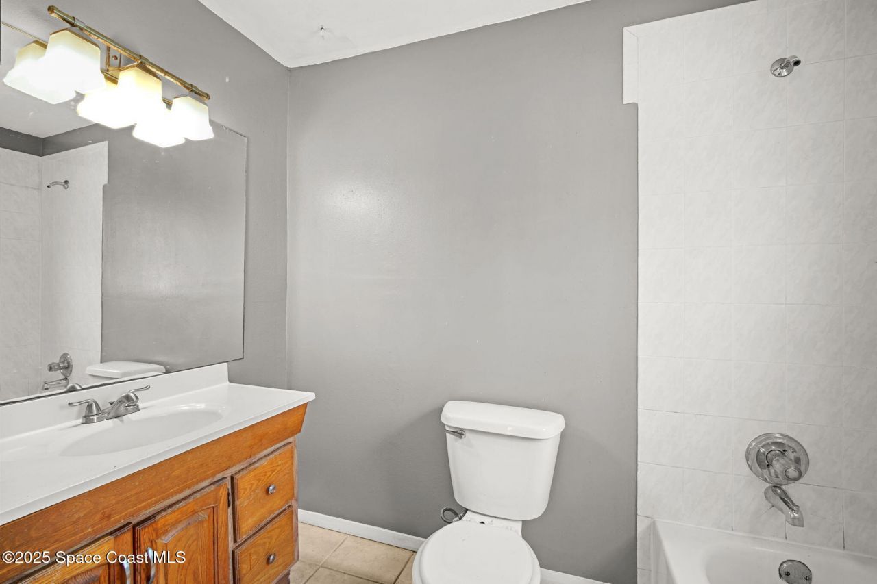 3940 Fairfax Drive , Mims, FL 32754 Photo