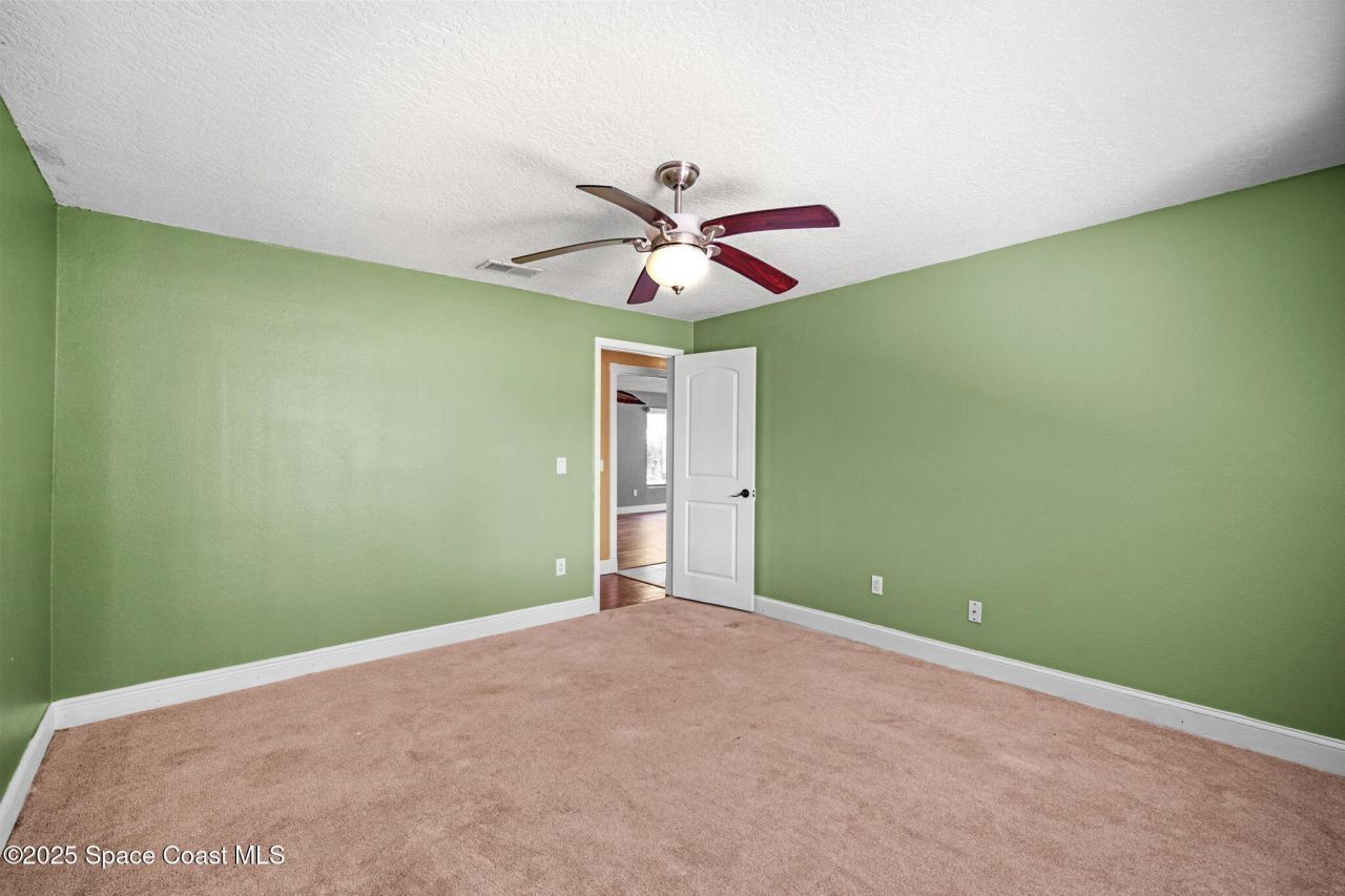 3940 Fairfax Drive , Mims, FL 32754 Photo