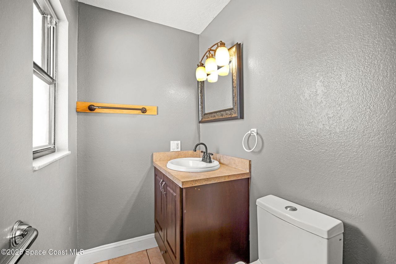 3940 Fairfax Drive , Mims, FL 32754 Photo