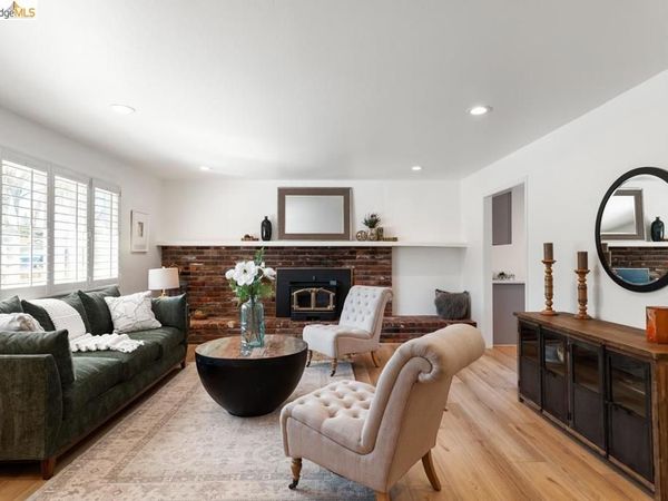 5179 5179 Paul Scarlet DR, Concord, CA 94521