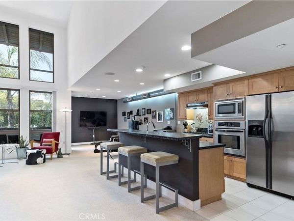 522 S Brea, Brea, CA 92821