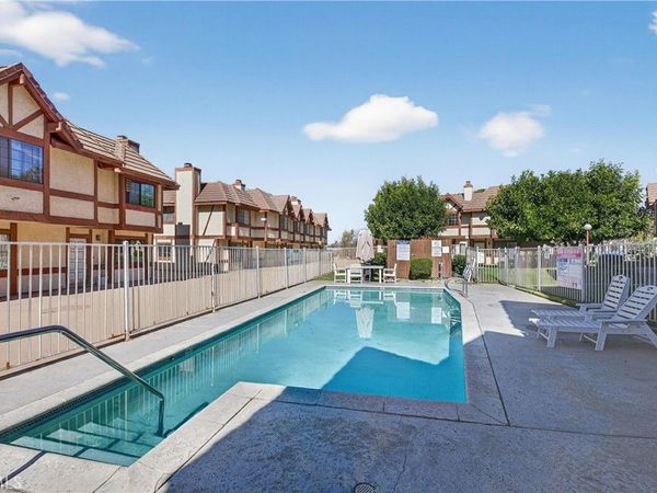 9325 Sunland Park Drive, Unit 2, Sun Valley, CA 91352