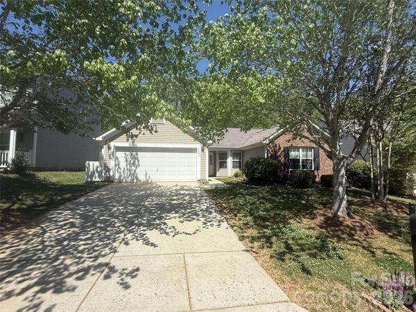 2457 Marthas Ridge Drive, Statesville, NC 28625