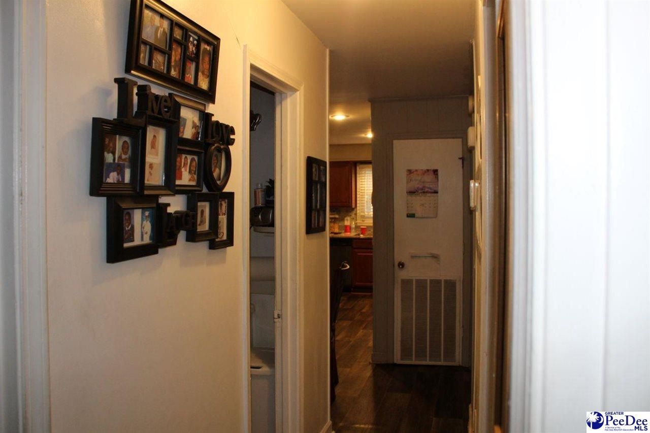 1407 Aaron Cir. Photo 9