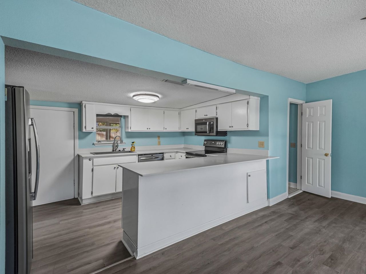68 Suwannee Avenue, Panacea, FL 32346 Photo