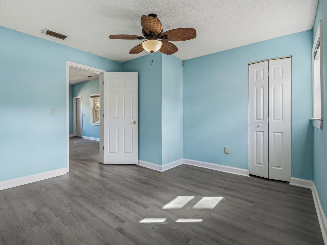 68 Suwannee Avenue, Panacea, FL 32346 Photo