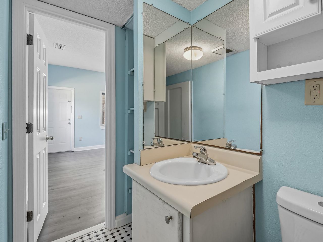 68 Suwannee Avenue, Panacea, FL 32346 Photo