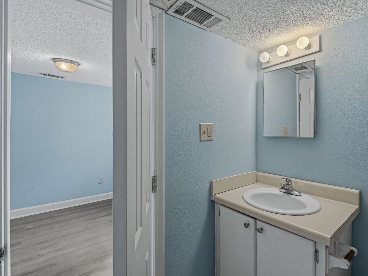 68 Suwannee Avenue, Panacea, FL 32346 Photo