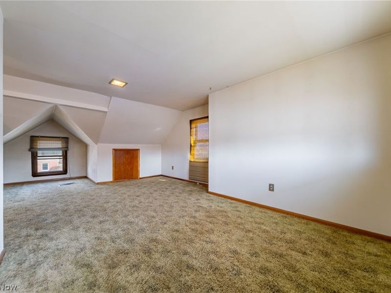 8927 Torrance Avenue , Brooklyn, OH 44144 Photo 22