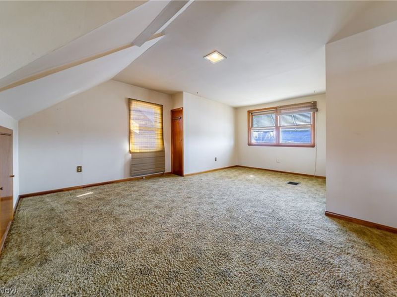 8927 Torrance Avenue , Brooklyn, OH 44144 Photo 23