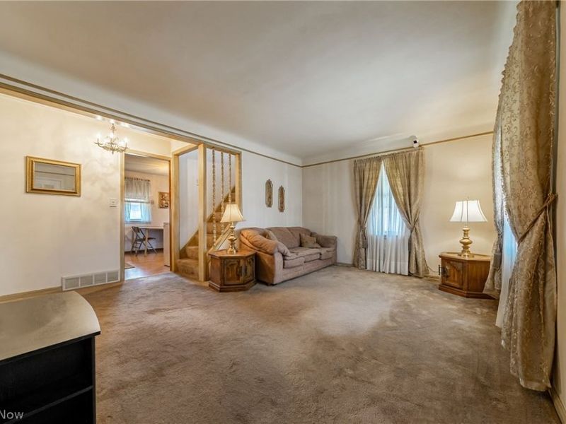 8927 Torrance Avenue , Brooklyn, OH 44144 Photo 3