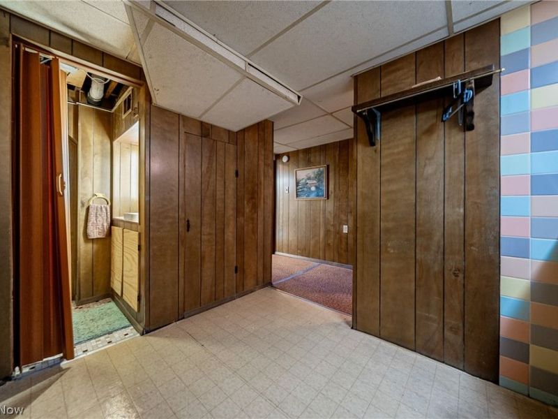 8927 Torrance Avenue , Brooklyn, OH 44144 Photo 36