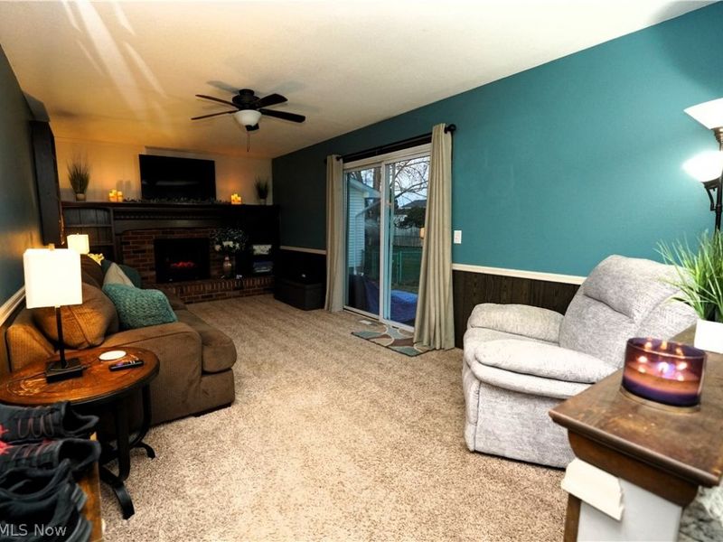 223 Naples Drive , Elyria, OH 44035 Photo 5