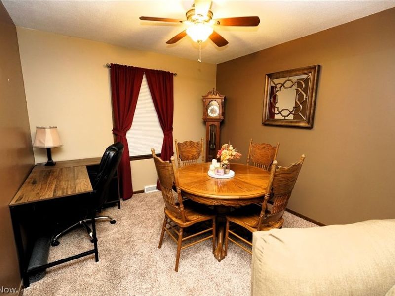 223 Naples Drive , Elyria, OH 44035 Photo 7