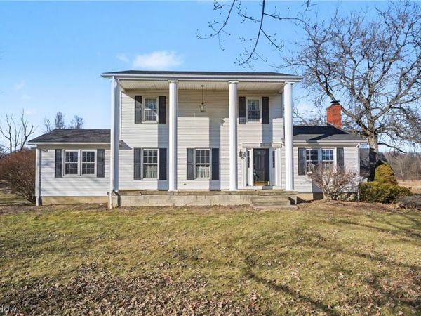 4530 W Middletown Road, Canfield, OH 44406