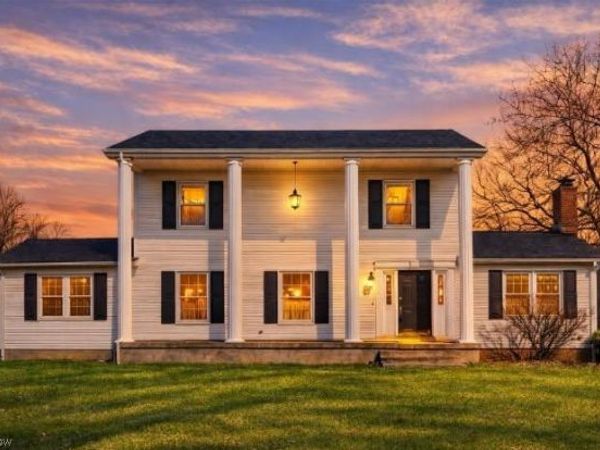 4530 W Middletown Road, Canfield, OH 44406
