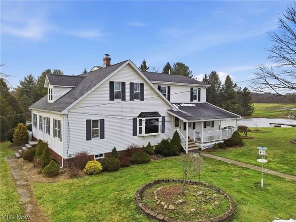 17452 Huntley Road , Windsor, OH 44099