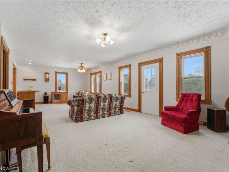 17452 Huntley Road, Windsor, OH 44099 Photo 21