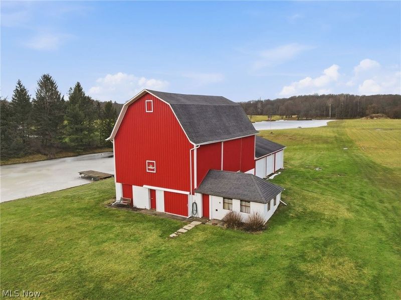 17452 Huntley Road, Windsor, OH 44099 Photo 7