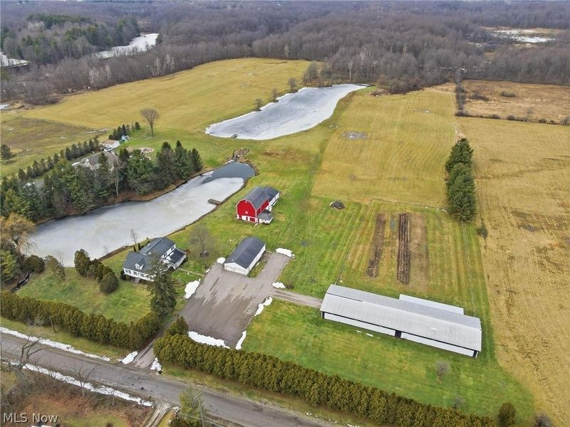 17452 Huntley Road, Windsor, OH 44099 Photo 9