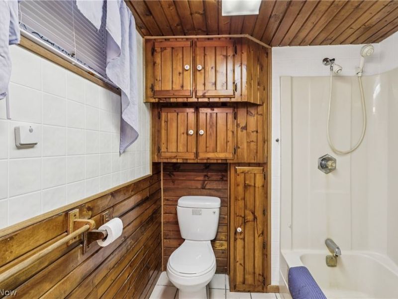 670 Dartmouth Street SE, Brewster, OH 44613 Photo 34