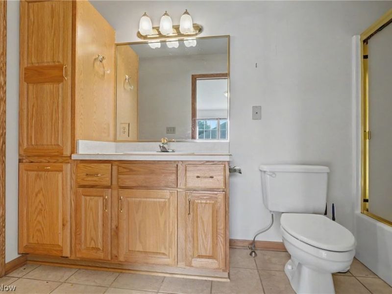 1540 Pimlico Drive , Youngstown, OH 44515 Photo 16