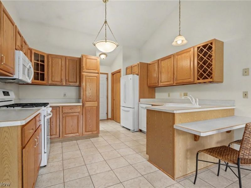 1540 Pimlico Drive , Youngstown, OH 44515 Photo 5