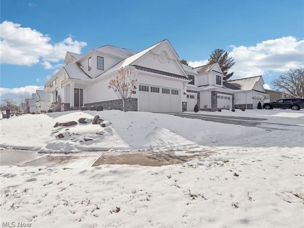 71 Winchester Road , Fairlawn, OH 44333