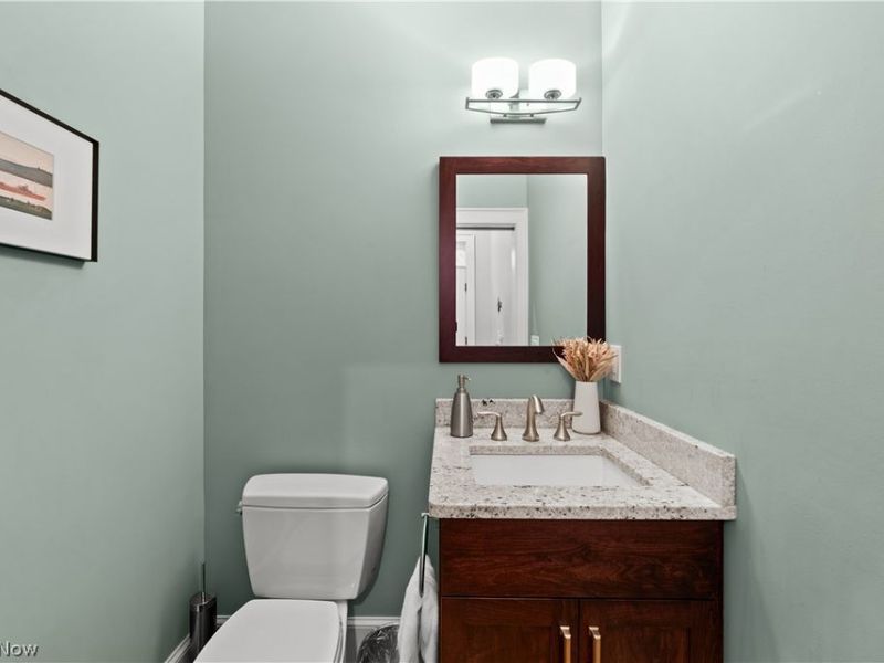 1585 E 118th Street , Cleveland, OH 44106 Photo 14