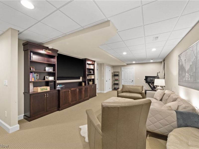 1585 E 118th Street , Cleveland, OH 44106 Photo 17