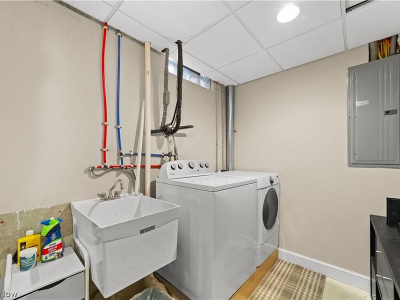 1585 E 118th Street , Cleveland, OH 44106 Photo 19