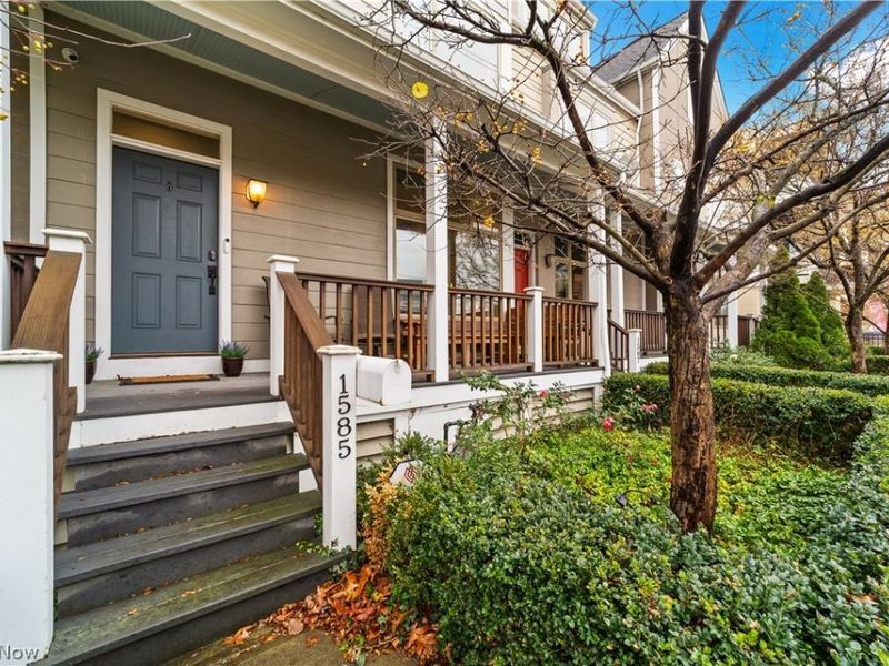 1585 E 118th Street , Cleveland, OH 44106 Photo 3