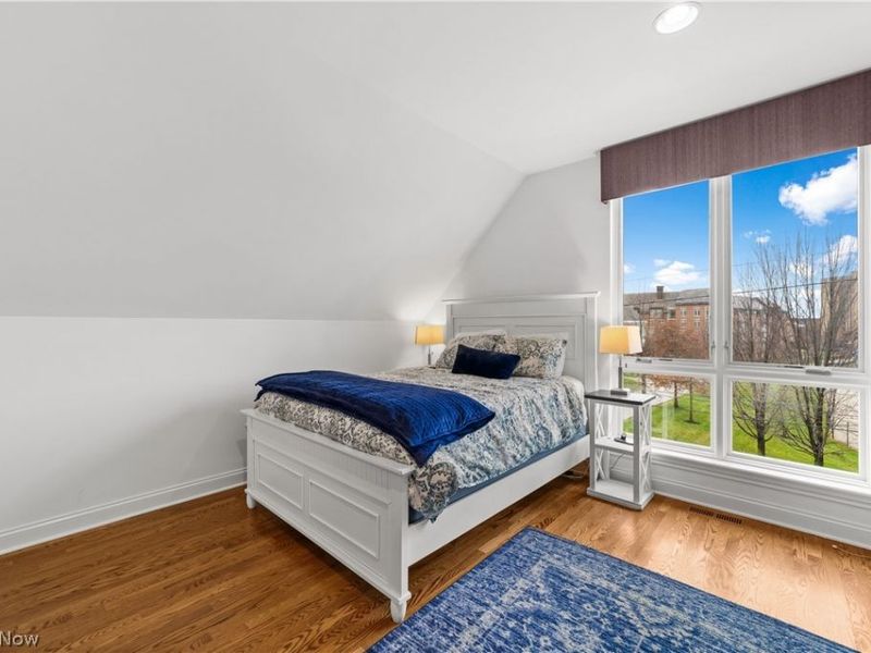 1585 E 118th Street , Cleveland, OH 44106 Photo 35