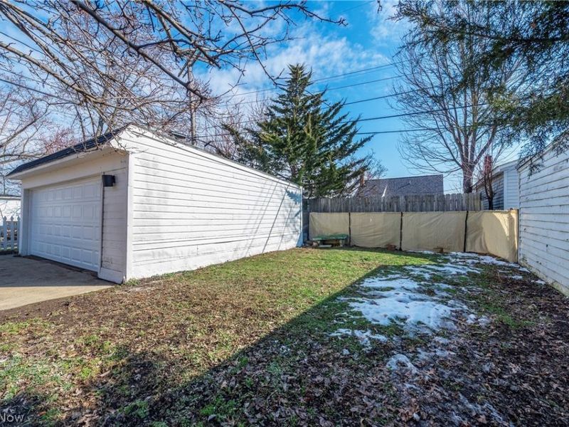 4307 W 138th Street , Cleveland, OH 44135 Photo 38