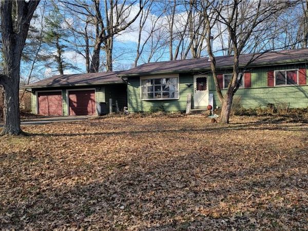 3980 Lake Road , Youngstown, OH 44511