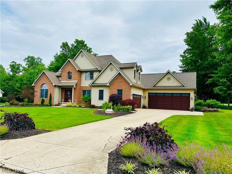 6819 Pacifica Drive , Poland, OH 44514 Photo 2