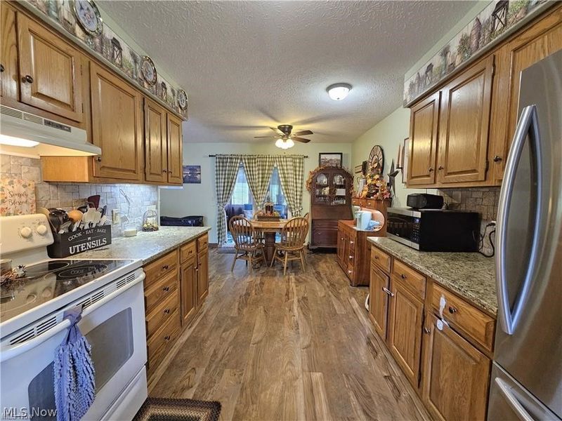 539 Forest Creek Drive , Wooster, OH 44691 Photo 17