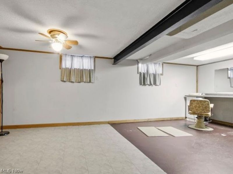 1750 Halbert Drive , Poland, OH 44514 Photo 12