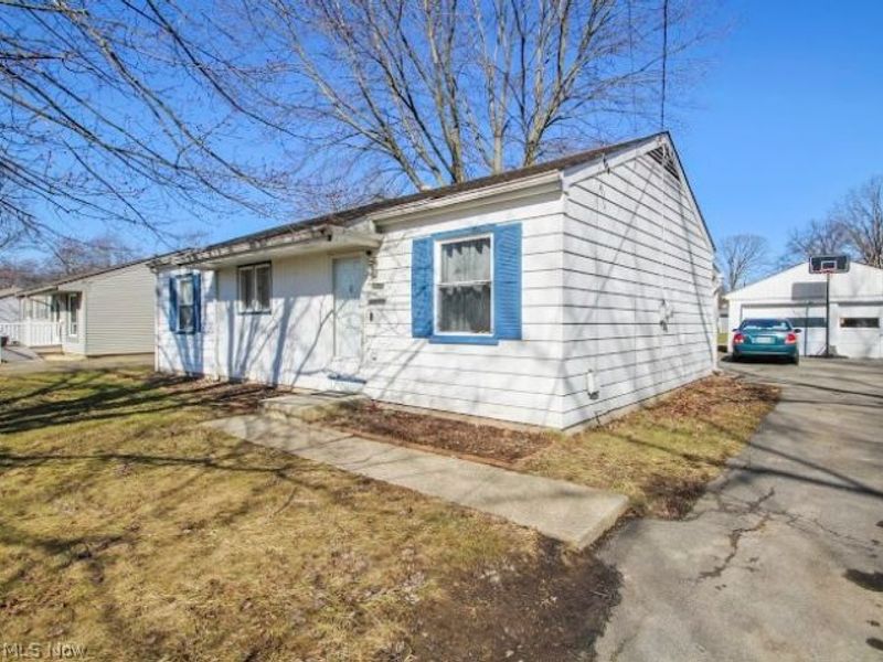 1750 Halbert Drive , Poland, OH 44514 Photo 16