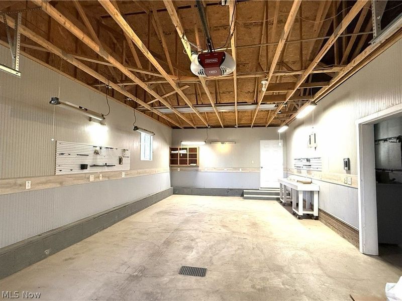 3194 Beaumont Avenue NW, Massillon, OH 44647 Photo 32