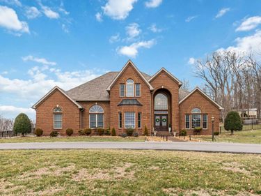 348 Runway Boulevard, Somerset, KY 42503