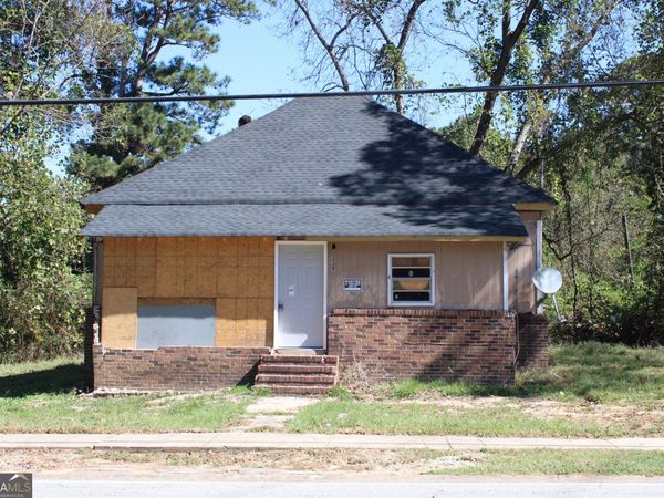 339 Atlanta Street, Barnesville, GA 30204