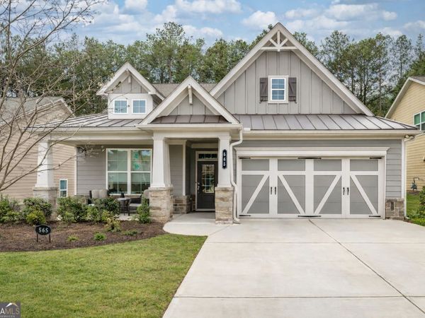 565 Timberbrook Drive, Sharpsburg, GA 30277