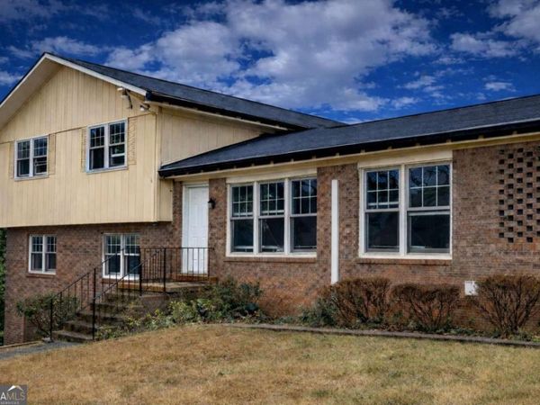 600 San Pablo Court, Stone Mountain, GA 30083