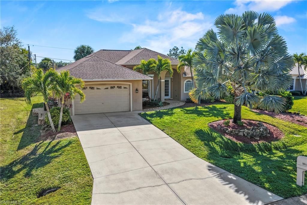 10630 Woodchuck Ln, Bonita Springs, FL 34135 Photo