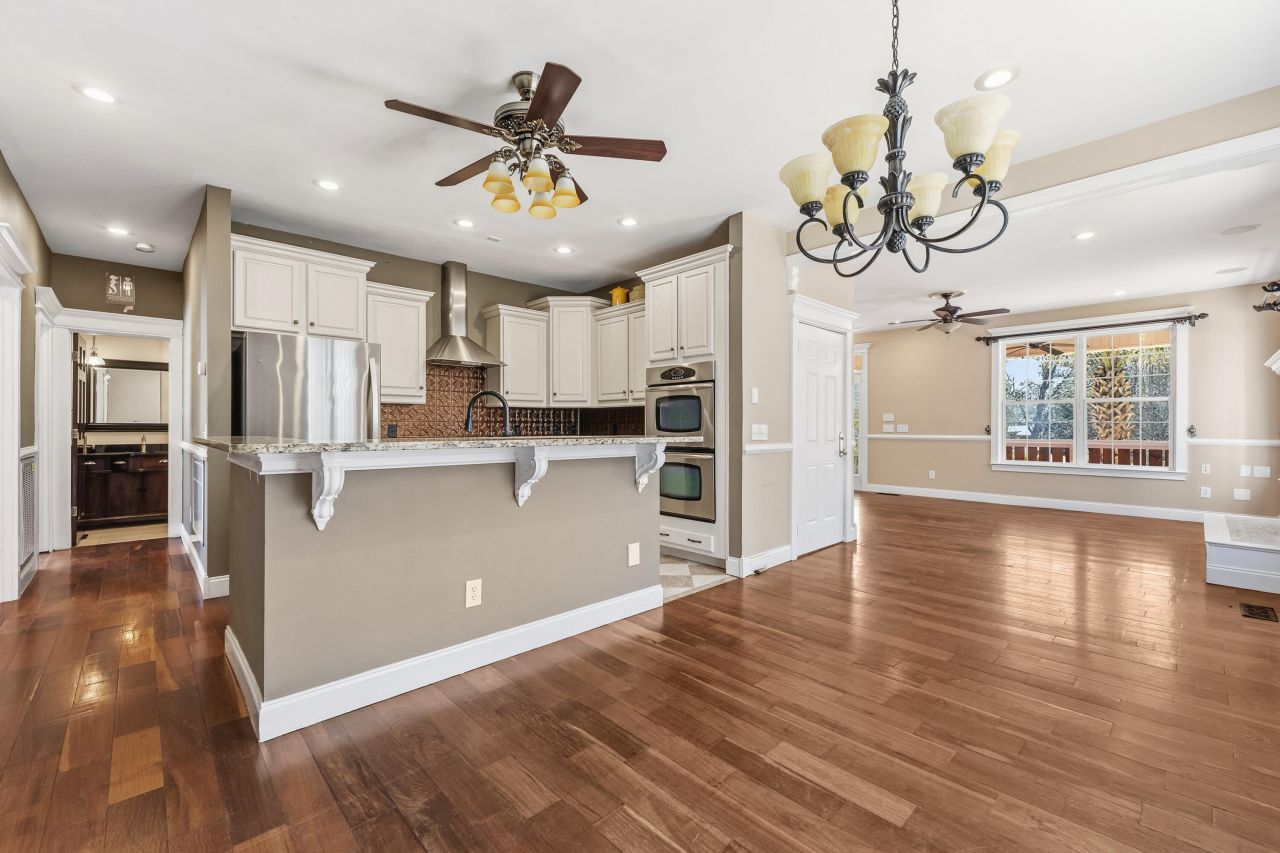 6440 Saint Anthony Drive Photo 11