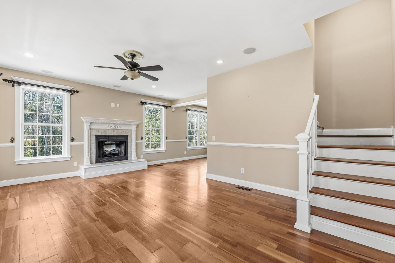 6440 Saint Anthony Drive Photo 6